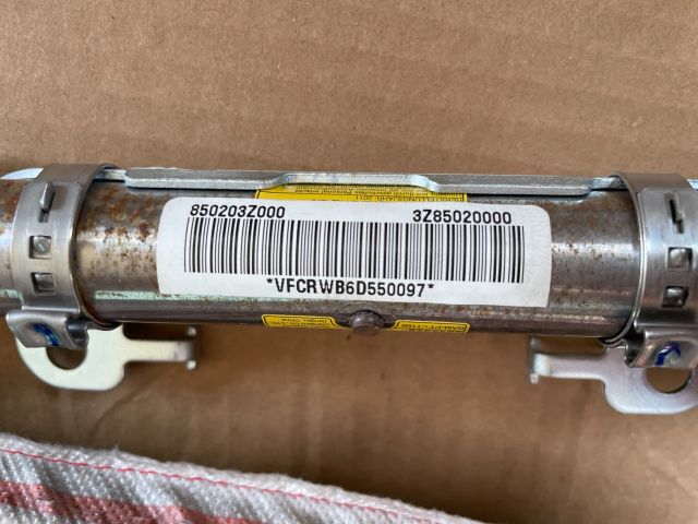 bontott HYUNDAI i40 Jobb első Függöny Légzsák