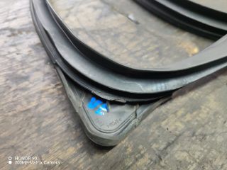 bontott HYUNDAI i40 Jobb első Gumikéder