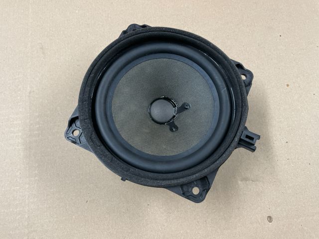 bontott HYUNDAI i40 Jobb első Hangszóró