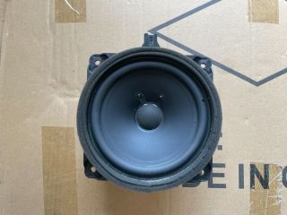 bontott HYUNDAI i40 Jobb első Hangszóró