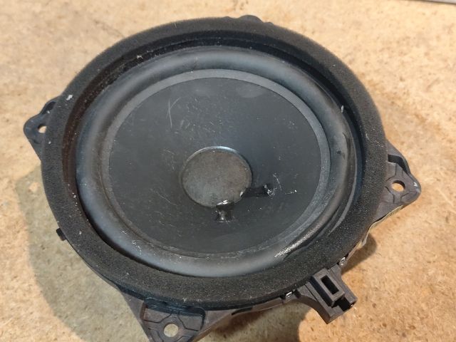 bontott HYUNDAI i40 Jobb első Hangszóró