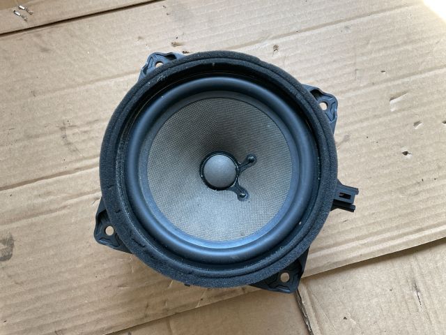 bontott HYUNDAI i40 Jobb első Hangszóró