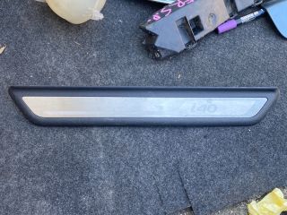 bontott HYUNDAI i40 Jobb első Küszöb Díszléc