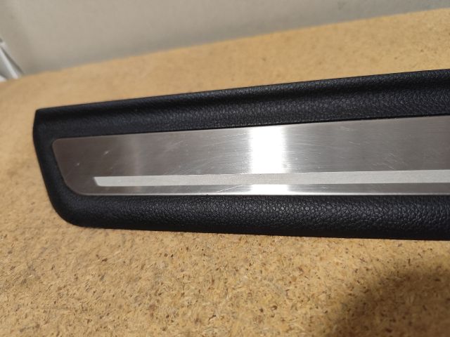 bontott HYUNDAI i40 Jobb első Küszöb Díszléc