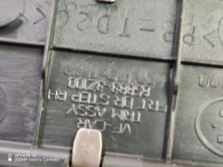 bontott HYUNDAI i40 Jobb első Küszöb Díszléc