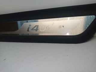 bontott HYUNDAI i40 Jobb első Küszöb Díszléc