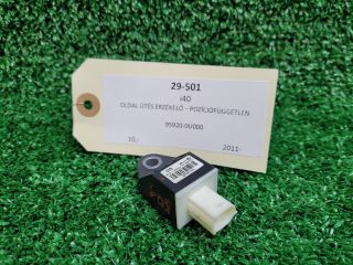 bontott HYUNDAI i40 Jobb első Oldal Ütközés Érzékelő