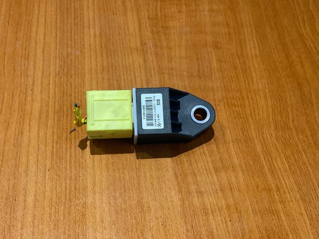 bontott HYUNDAI i40 Jobb első Oldal Ütközés Érzékelő