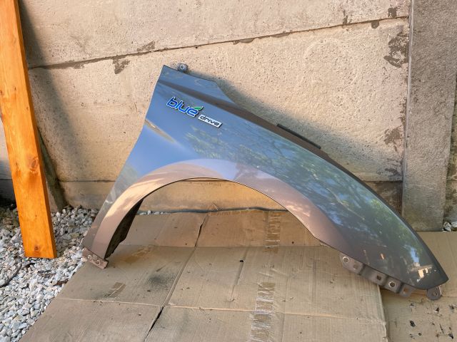 bontott HYUNDAI i40 Jobb első Sárvédő