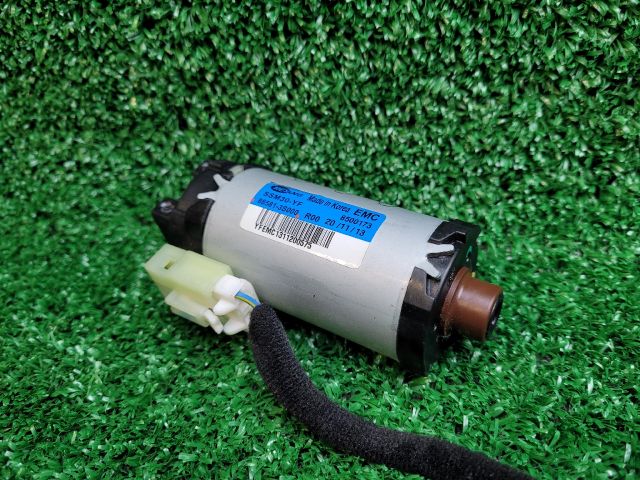 bontott HYUNDAI i40 Jobb első Ülés Állító Motor