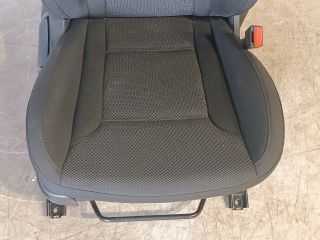 bontott HYUNDAI i40 Jobb első Ülés