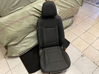 bontott HYUNDAI i40 Jobb első Ülés