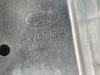 bontott HYUNDAI i40 Jobb Fényszóró Tartó