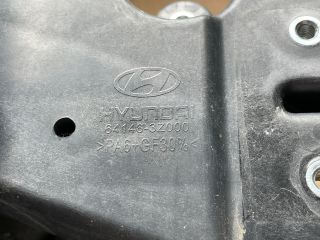 bontott HYUNDAI i40 Jobb Fényszóró Tartó