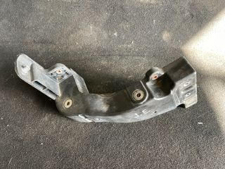 bontott HYUNDAI i40 Jobb Fényszóró Tartó