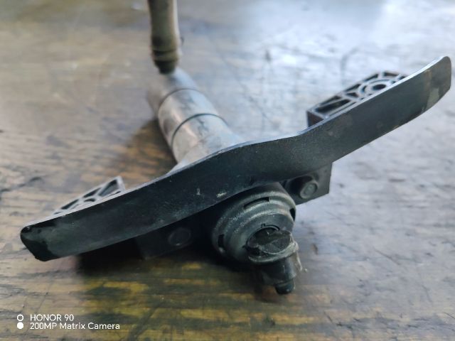 bontott HYUNDAI i40 Jobb Fényszórómosó Fúvóka