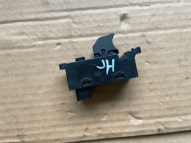 bontott HYUNDAI i40 Jobb hátsó Ablakemelő Kapcsoló