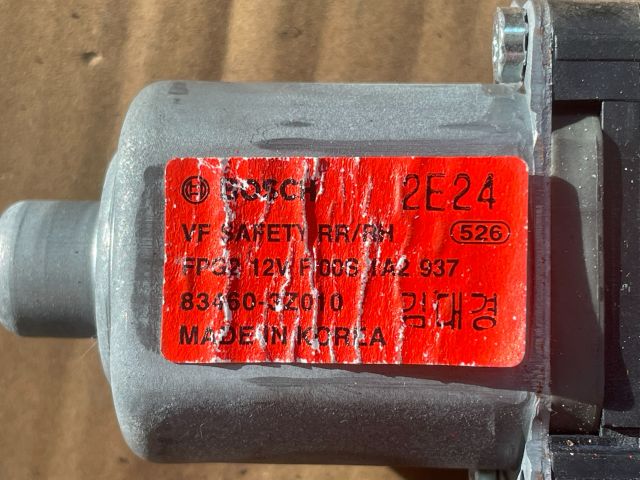 bontott HYUNDAI i40 Jobb hátsó Ablakemelő Motor