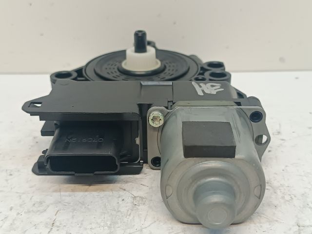 bontott HYUNDAI i40 Jobb hátsó Ablakemelő Motor