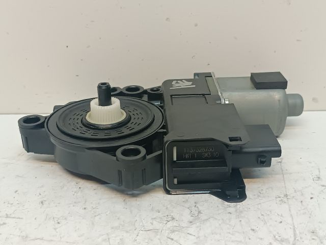 bontott HYUNDAI i40 Jobb hátsó Ablakemelő Motor