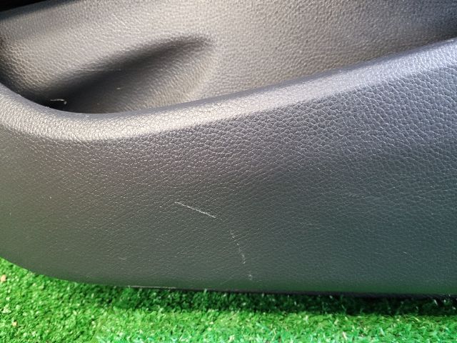 bontott HYUNDAI i40 Jobb hátsó Ajtó Kárpit