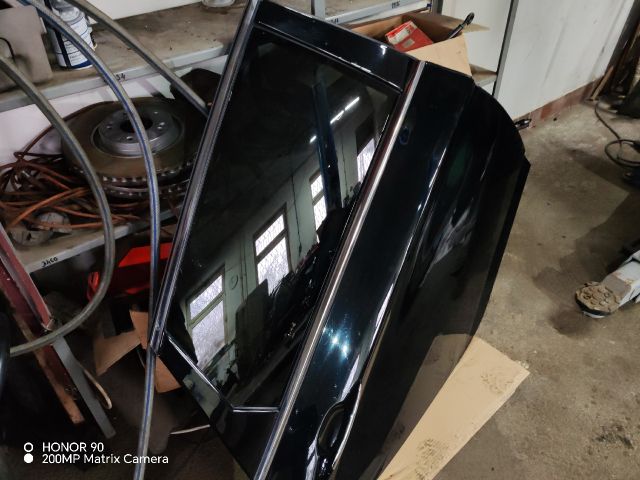 bontott HYUNDAI i40 Jobb hátsó Ajtó (Részeivel)