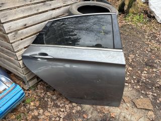 bontott HYUNDAI i40 Jobb hátsó Ajtó (Részeivel)