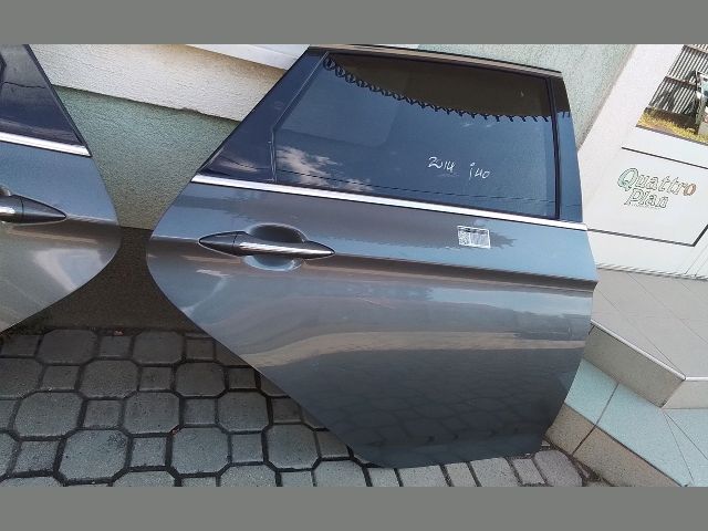 bontott HYUNDAI i40 Jobb hátsó Ajtó (Részeivel)