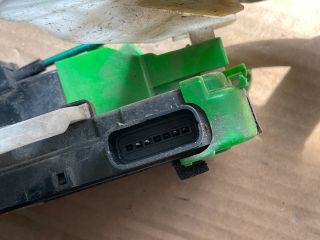 bontott HYUNDAI i40 Jobb hátsó Ajtózár