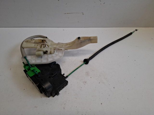 bontott HYUNDAI i40 Jobb hátsó Ajtózár