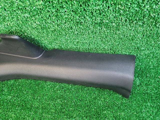 bontott HYUNDAI i40 Jobb hátsó Belső Küszöb Burkolat