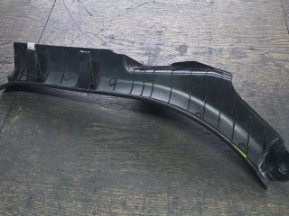 bontott HYUNDAI i40 Jobb hátsó Belső Küszöb Burkolat