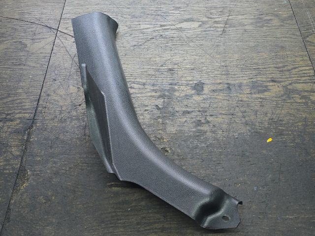 bontott HYUNDAI i40 Jobb hátsó Belső Küszöb Burkolat