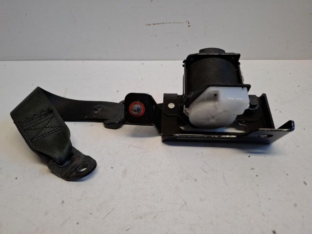 bontott HYUNDAI i40 Jobb hátsó Biztonsági Öv