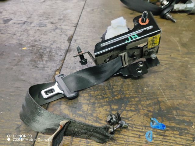 bontott HYUNDAI i40 Jobb hátsó Biztonsági Öv