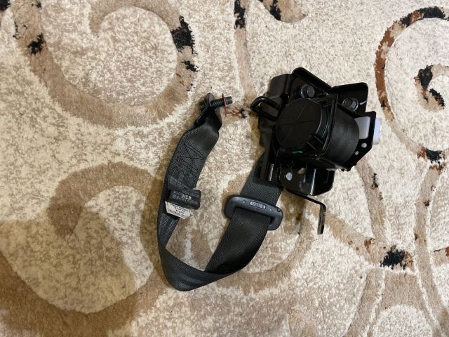 bontott HYUNDAI i40 Jobb hátsó Biztonsági Öv