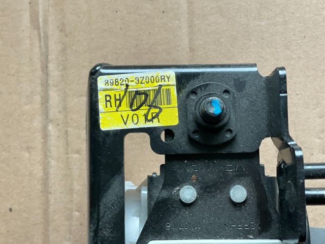 bontott HYUNDAI i40 Jobb hátsó Biztonsági Öv