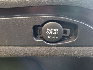 bontott HYUNDAI i40 Jobb hátsó Csomagtér Burkolat (Műanyag)