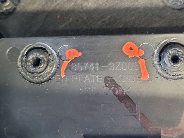 bontott HYUNDAI i40 Jobb hátsó Csomagtér Burkolat (Műanyag)