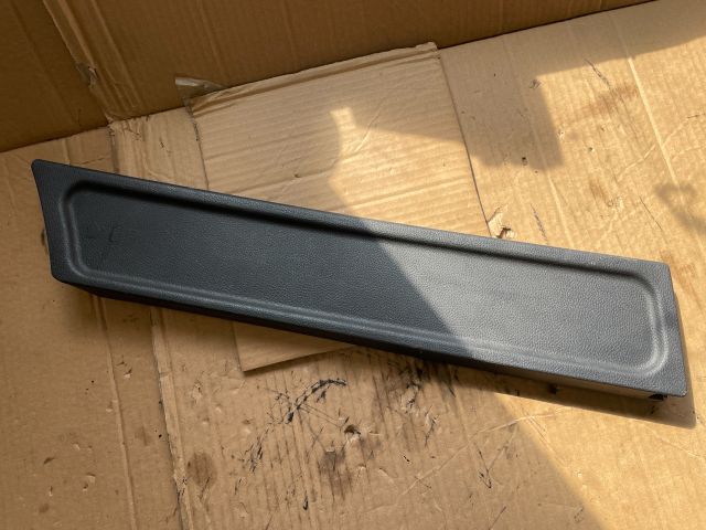 bontott HYUNDAI i40 Jobb hátsó Csomagtér Burkolat (Műanyag)