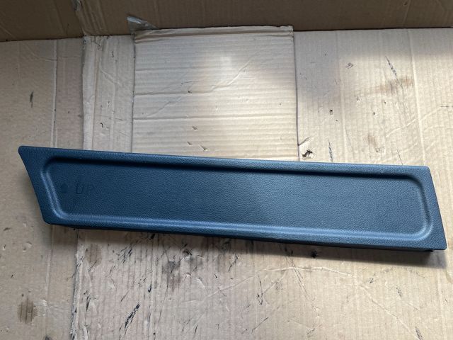 bontott HYUNDAI i40 Jobb hátsó Csomagtér Burkolat (Műanyag)