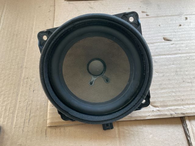 bontott HYUNDAI i40 Jobb hátsó Hangszóró