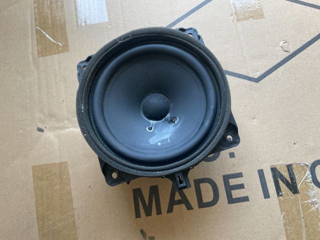 bontott HYUNDAI i40 Jobb hátsó Hangszóró