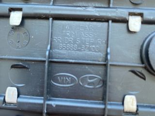 bontott HYUNDAI i40 Jobb hátsó Küszöb Díszléc