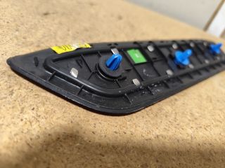 bontott HYUNDAI i40 Jobb hátsó Küszöb Díszléc