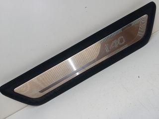 bontott HYUNDAI i40 Jobb hátsó Küszöb Díszléc