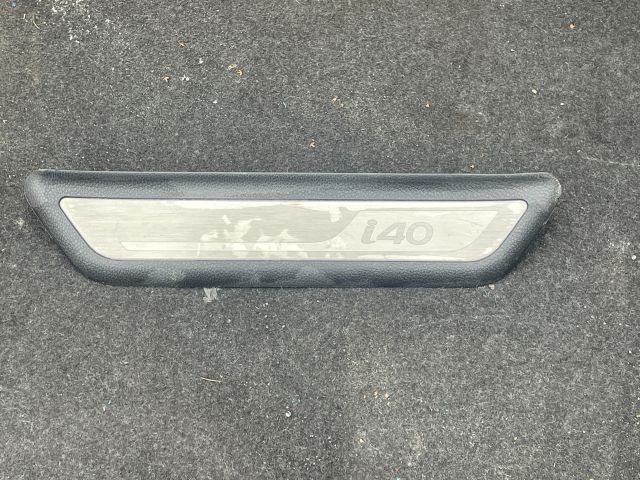bontott HYUNDAI i40 Jobb hátsó Küszöb Díszléc