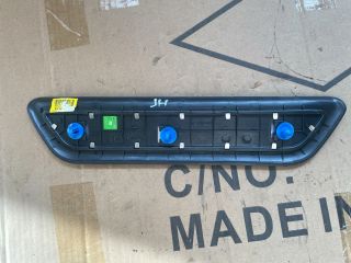 bontott HYUNDAI i40 Jobb hátsó Küszöb Díszléc