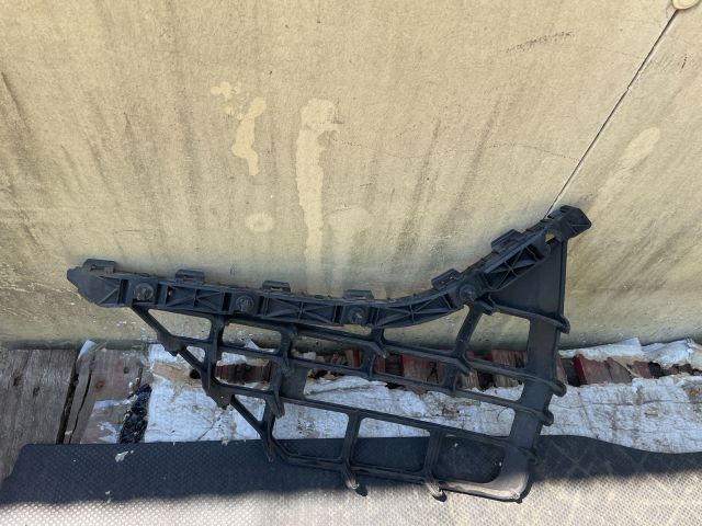 bontott HYUNDAI i40 Jobb hátsó Oldal Lökhárító Tartó (Műanyag)