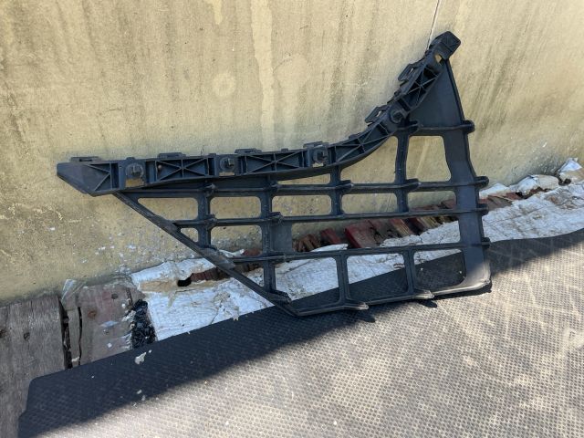 bontott HYUNDAI i40 Jobb hátsó Oldal Lökhárító Tartó (Műanyag)